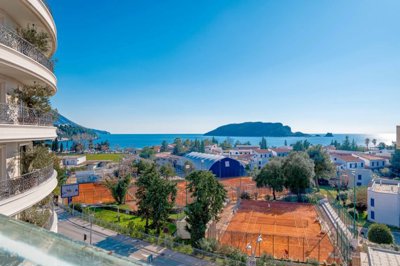 4-designer-4-bedroom-apartment-vith-sea-view-