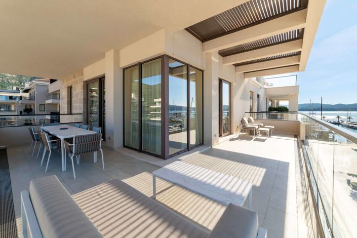 Image No.17-4 Bed Apartment for sale