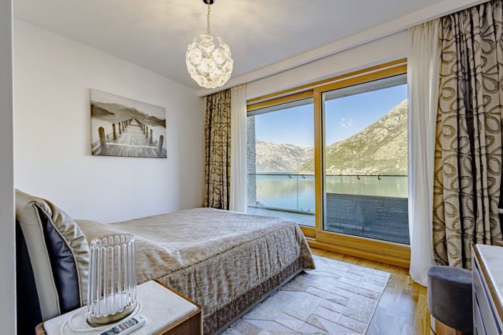 Image No.18-4 Bed Villa for sale