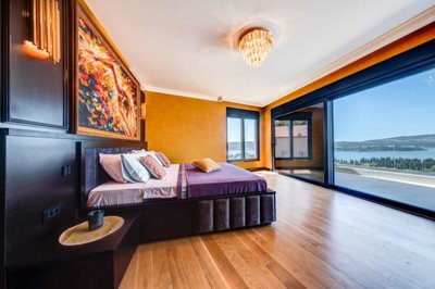 12-tivat-marici-an-exclusive-contemporary-vil