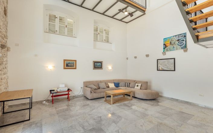 Image No.15-10 Bed House for sale
