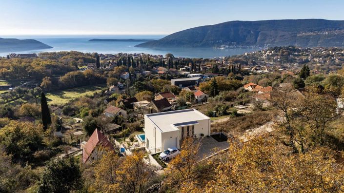 Image No.1-Villa de 4 chambres à vendre à Podi