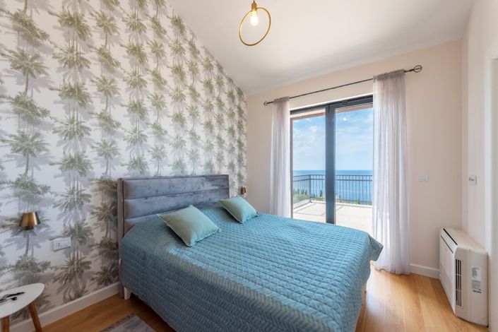 Image No.18-4 Bed Villa for sale