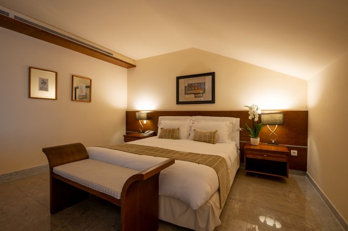 Image No.23-15 Bed Villa for sale