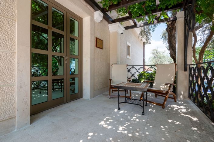 Image No.5-15 Bed Villa for sale