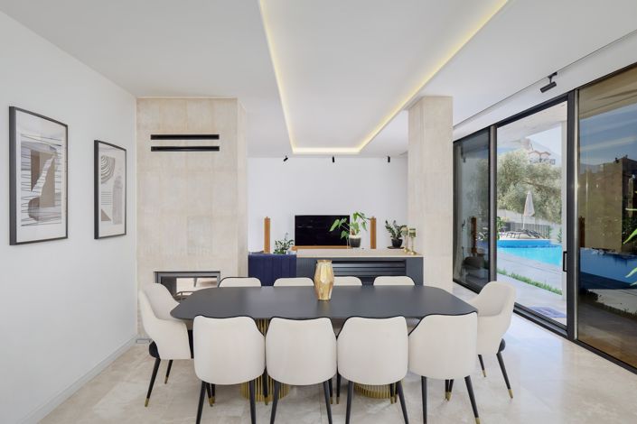 Image No.14-Villa de 5 chambres à vendre à Dobrota