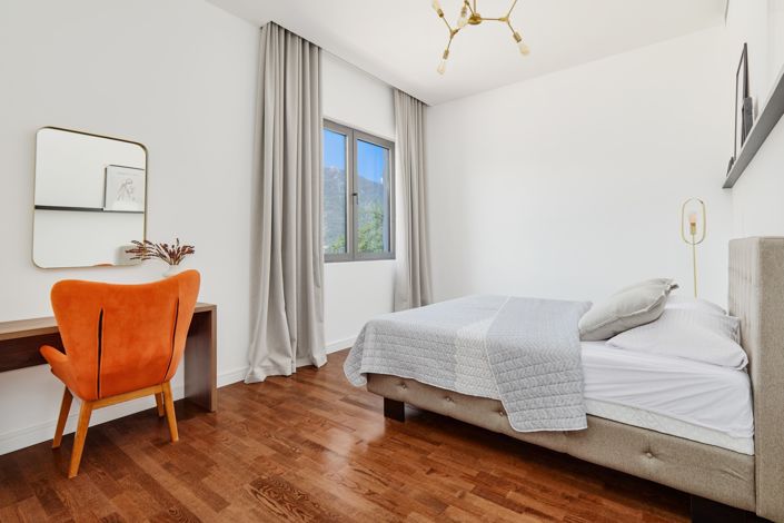 Image No.28-Villa de 5 chambres à vendre à Dobrota