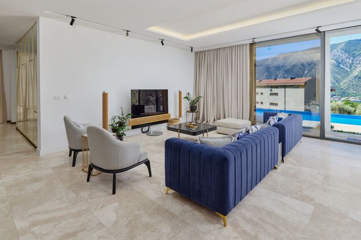 Image No.9-Villa de 5 chambres à vendre à Dobrota