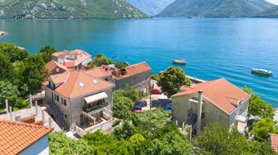 1-3bdr-apartment-in-a-waterfront-stone-villa