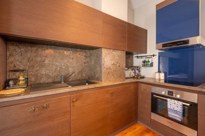 14-exclusive-duplex-apartment-old-town-budva