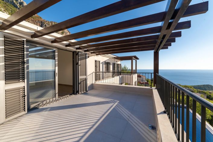 Image No.24-2 Bed Villa for sale