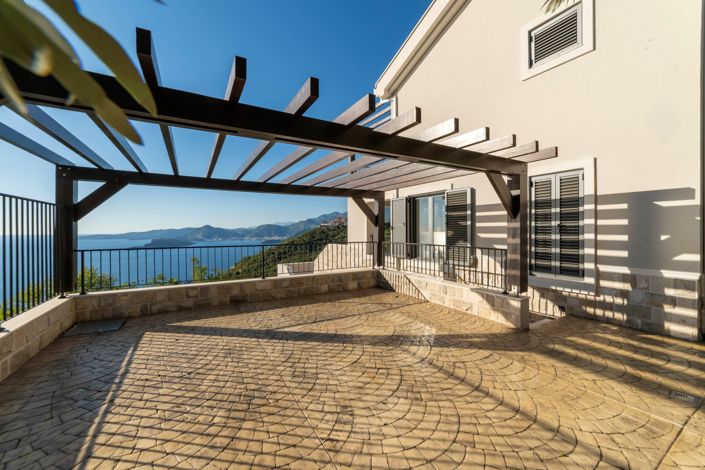 Image No.29-2 Bed Villa for sale