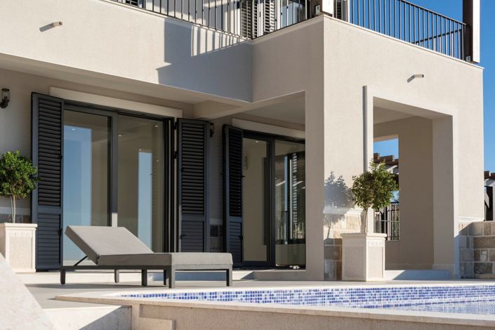 Image No.8-2 Bed Villa for sale