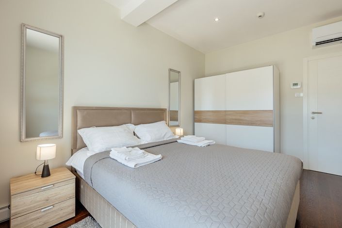 Image No.17-3 Bed Apartment for sale