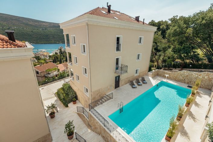 Image No.22-3 Bed Apartment for sale
