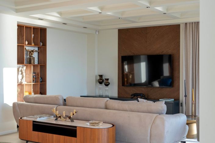 Image No.14-3 Bed House for sale