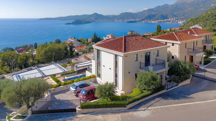 Image No.6-3 Bed House for sale