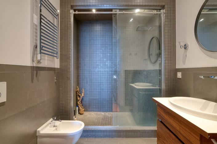 Image No.16-2 Bed Apartment for sale