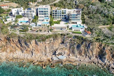 2-two-bedroom-apartment-in-a-complex-with-pri