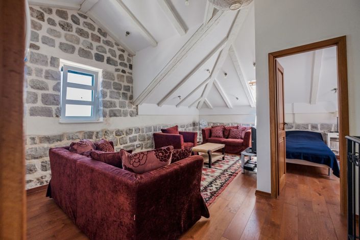 Image No.18-4 Bed Villa for sale