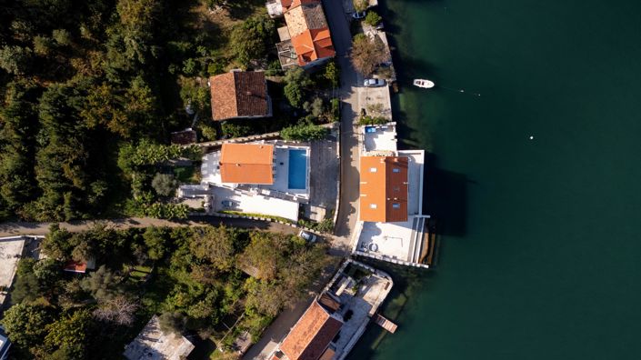 Image No.23-9 Bed Hotel for sale