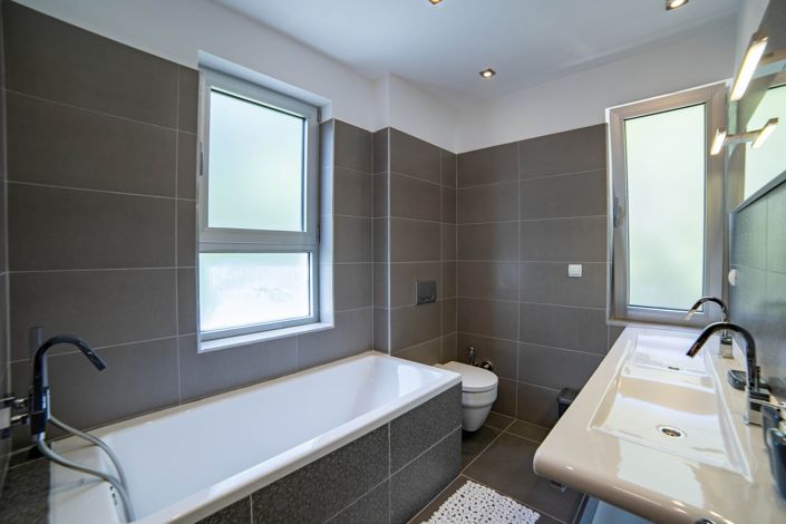 Image No.23-4 Bed Villa for sale