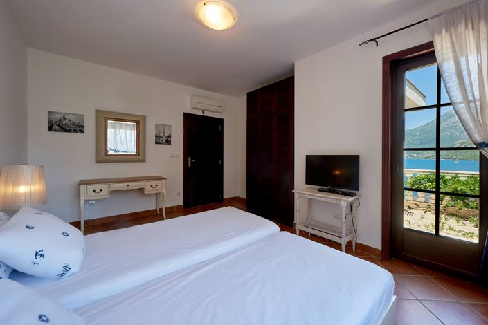 Image No.13-4 Bed Villa for sale