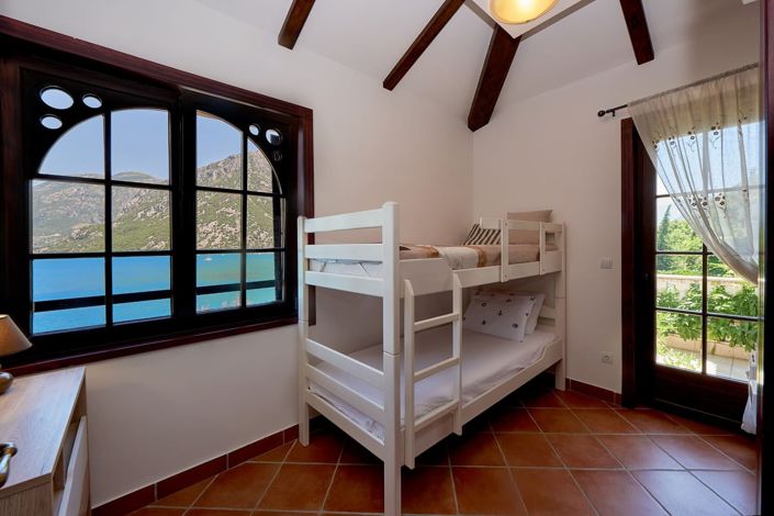 Image No.14-Villa de 4 chambres à vendre à Monténégro