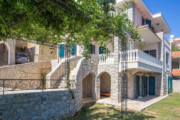 Image No.21-Villa de 4 chambres à vendre à Monténégro