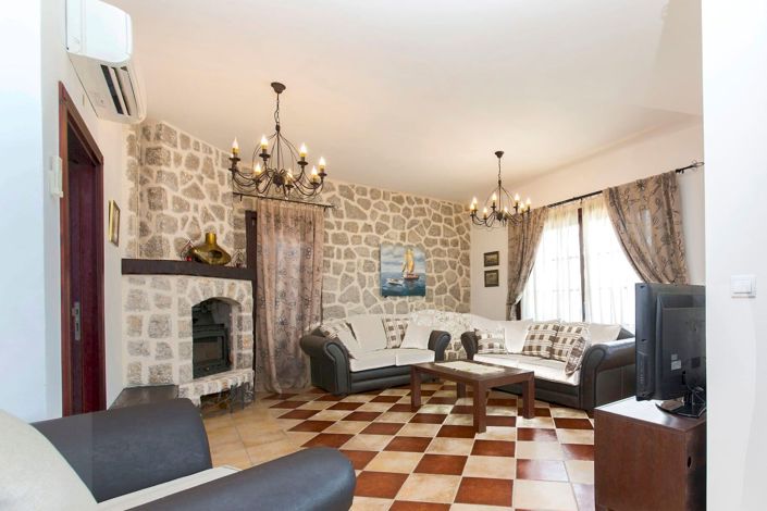 Image No.6-Villa de 4 chambres à vendre à Monténégro