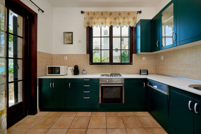 Image No.8-Villa de 4 chambres à vendre à Monténégro