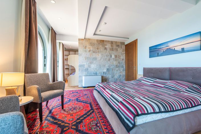 Image No.23-6 Bed Villa for sale