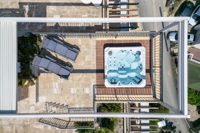 14-luxury-penthouse-with-panoramic-rooftop-te