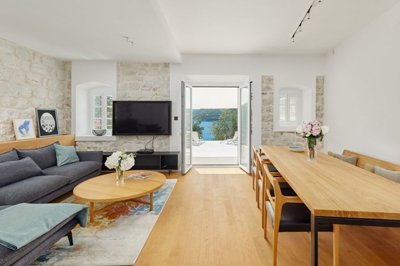 3-kotor-perast-renovated-stone-house-with-spa