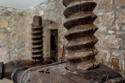 15-authentic-stone-house-lustica-zabrdje