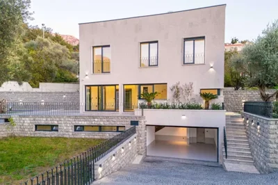 1 - Budva, House