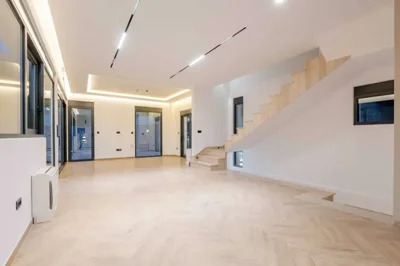 8-luxury-villa-on-a-prime-location