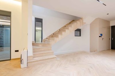 11-luxury-villa-on-a-prime-location