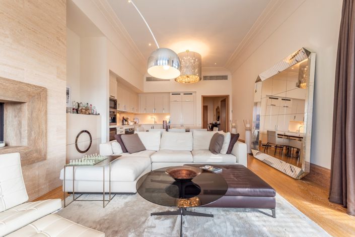 Image No.10-4 Bed Apartment for sale