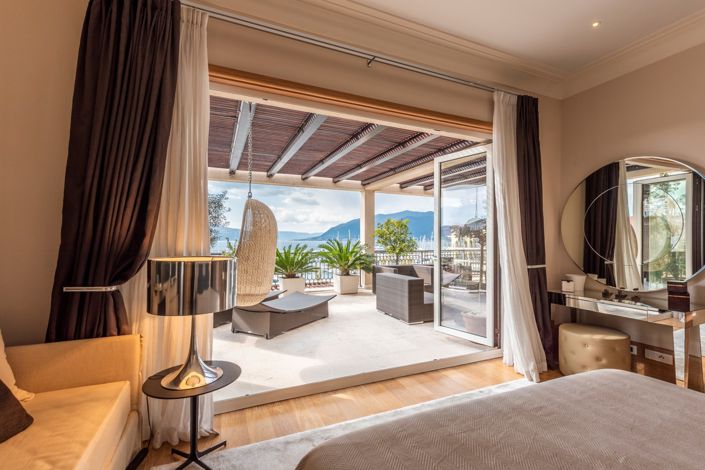 Image No.19-4 Bed Apartment for sale