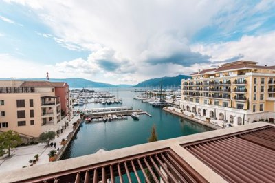 1-tivat-porto-montenegro-four-bedroom-penthou
