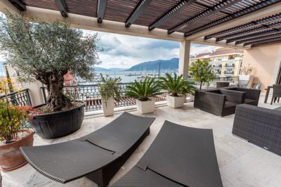 3-tivat-porto-montenegro-four-bedroom-penthou