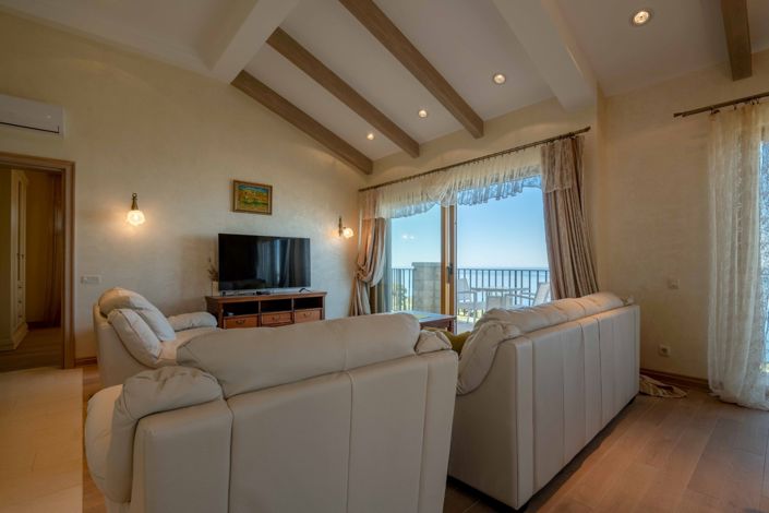 Image No.16-3 Bed Villa for sale