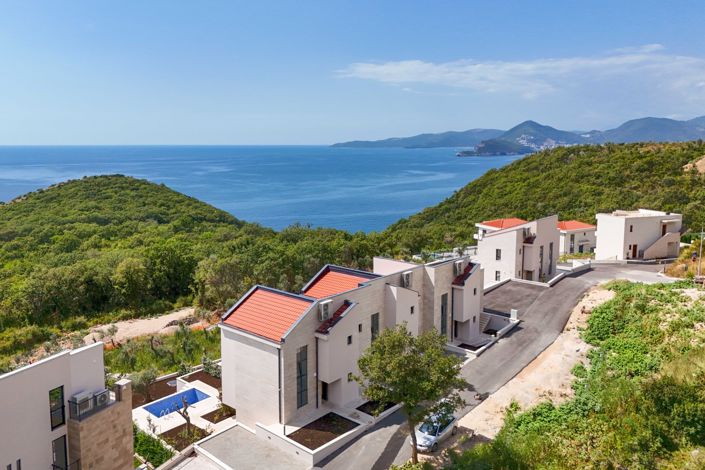 Image No.4-Maison de 4 chambres à vendre à Budva