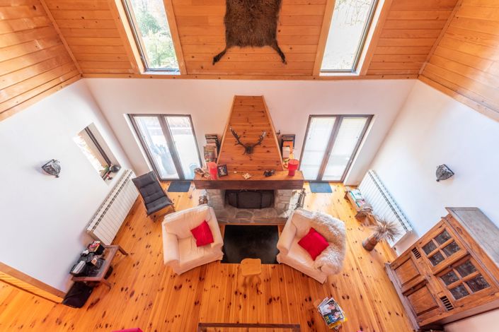 Image No.17-8 Bed House for sale