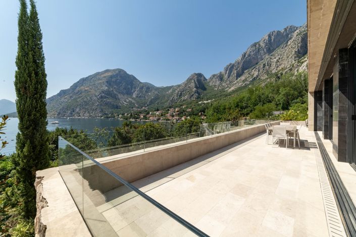 Image No.25-4 Bed Villa for sale