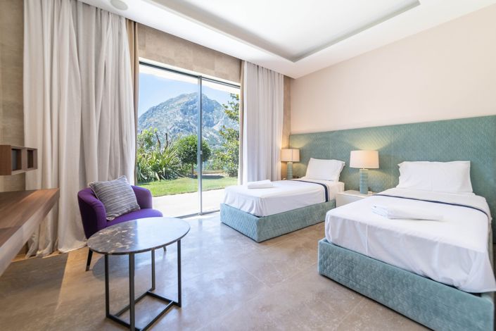 Image No.28-4 Bed Villa for sale