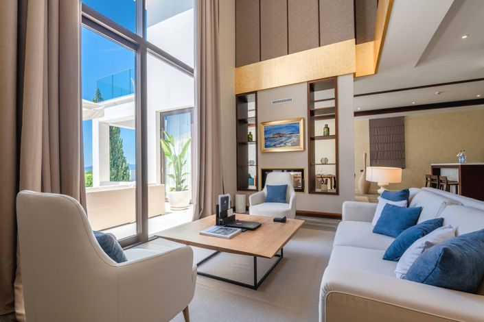 Image No.10-3 Bed Villa for sale