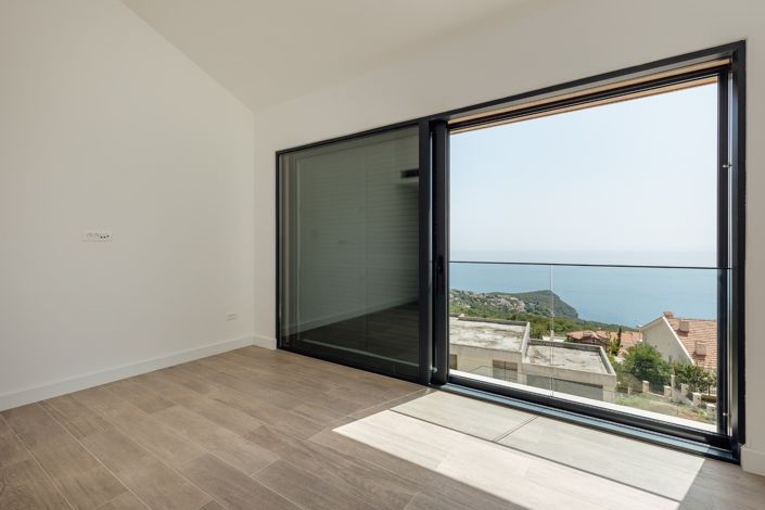 Image No.13-Villa de 5 chambres à vendre à Budva