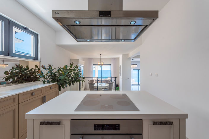 Image No.11-3 Bed House for sale